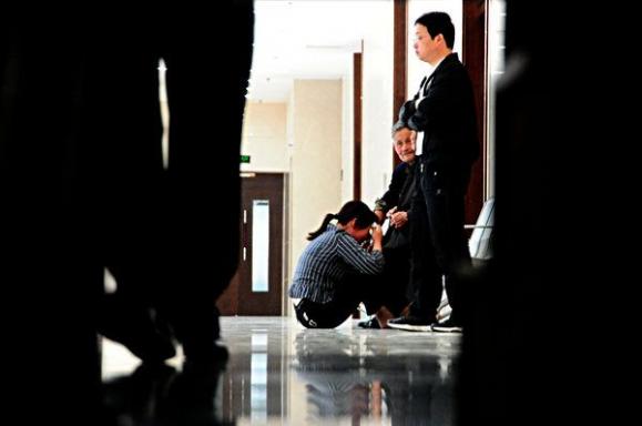 那些逝去的年轻生命 真爱生命远离车祸